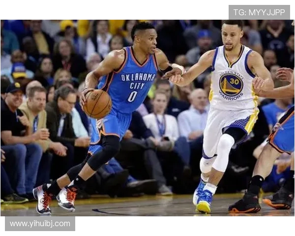 勇士与雷霆季后赛精彩对决比分回顾与分析